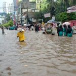 ফেনীতে পাঁচটি স্থানে নদীর বাঁধ ভেঙে লোকালয়ে পানি ঢুকছে;প্লাবিত অন্তত ১০টি গ্রাম!
