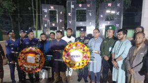 বুড়িচংয়ে ২১ ফেব্রুয়ারি প্রথম প্রহরে পুষ্পস্তবক অর্পণ করে ভাষা শহীদদের প্রতি গভীর শ্রদ্ধা নিবেদন