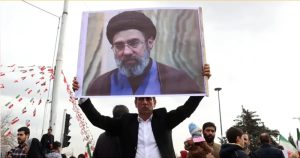 নতুন নেতার নির্দেশে প্রথম ক্ষেপণাস্ত্র ছুড়ল ইরান