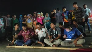 এসএসসি পরীক্ষার প্রবেশপত্র না পেয়ে মহাসড়কে অবরোধ শিক্ষার্থীদের