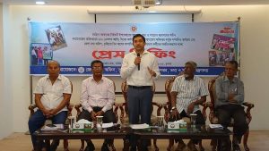 কুমিল্লায় জেলা তথ্য অফিসের তিন মাসের কার্যক্রম নিয়ে প্রেস ব্রিফিং