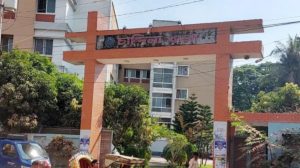 চান্দিনায় আত্মীয়ের বাড়িতে বেড়াতে যাওয়ার পথে স্বামীর কাছ থেকে স্ত্রীকে ছিনিয়ে নিয়ে সংঘবদ্ধ ধর্ষণ