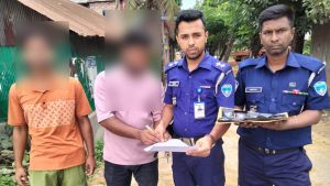 বুড়িচংয়ে মাদক বিক্রির সময় জনতার ধাওয়া;২ হাজার ইয়াবা ফেলে পালিয়ে গেল ২ মাদক ব্যবসায়ী
