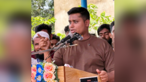 সরকারের প্রতি মানুষের আস্থা কিছুদিনের মধ্যে নাই হয়ে যাবে: হাসনাত আব্দুল্লাহ