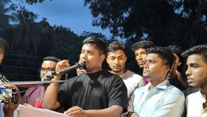 মেরুদণ্ড বিক্রি করিনি, তাই অন্যায়ের বিরুদ্ধে দাঁড়াতে পারি; এমপি হাসনাত আব্দুল্লাহ 