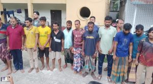 বুড়িচংয়ে মহাসড়কে পুলিশের গাড়ি ভাঙচুর: অভিযানে গ্রেপ্তার ১৯,নাম প্রকাশ
