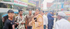 বুড়িচংয়ে সড়কে অতিরিক্ত ভাড়া আদায়; ৪ সিএনজি চালককে জরিমানা