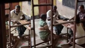 ব্রাহ্মণপাড়ায় বিদ্যালয়ের শ্রেণিকক্ষে বিএনপি নেতার তাস খেলার ভিডিও ভাইরাল!