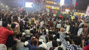 সীমান্তে পুশইনের প্রতিবাদে ভারতীয় দূতাবাসমুখী মিছিল
