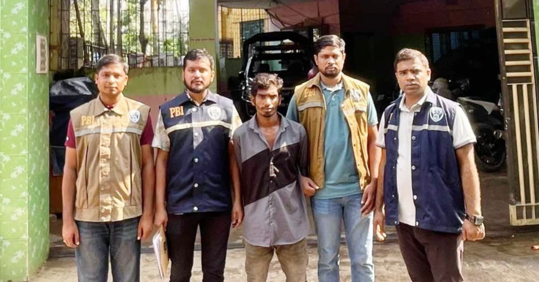 কুমিল্লায় ধানকাটা শ্রমিকের পরিচয়ে বাড়িতে ঢুকে গৃহবধূকে হত্যার অভিযোগ,গ্রেপ্তার ৩
