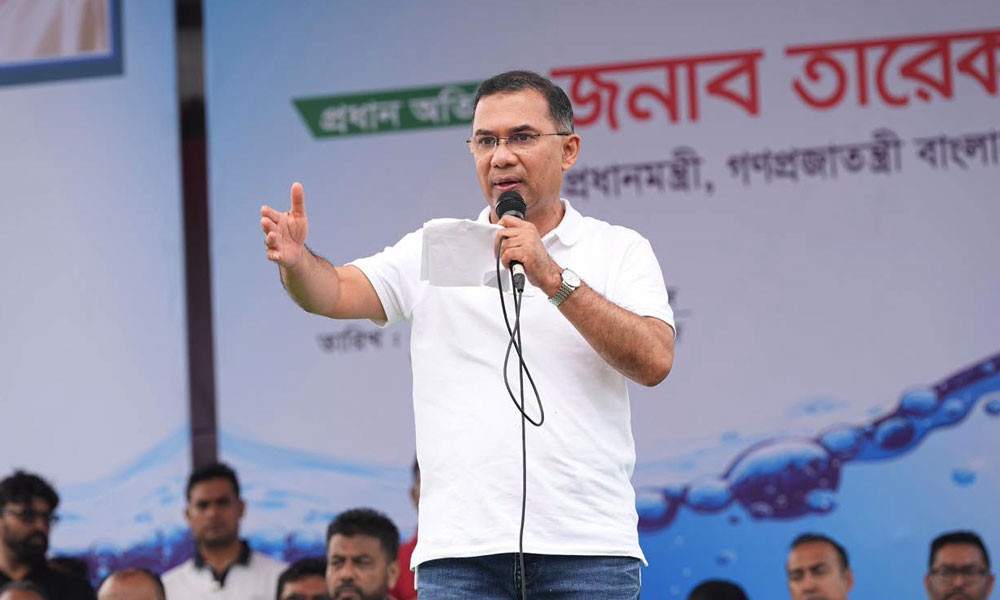 ‘আমার মা নেই, আপনারাই আমাকে দেখে রাখবেন’: ফেনীতে প্রধানমন্ত্রী তারেক রহমান